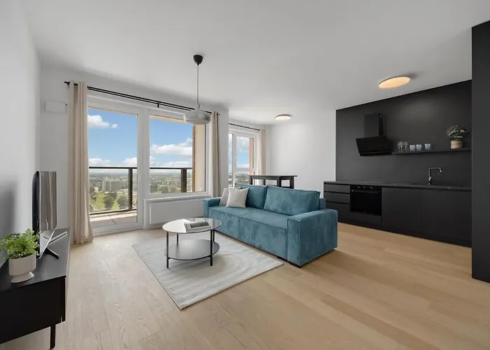 Stylish Apartment In Klingerka Residence